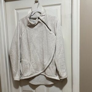 Athleta Soft Cream Knit Top